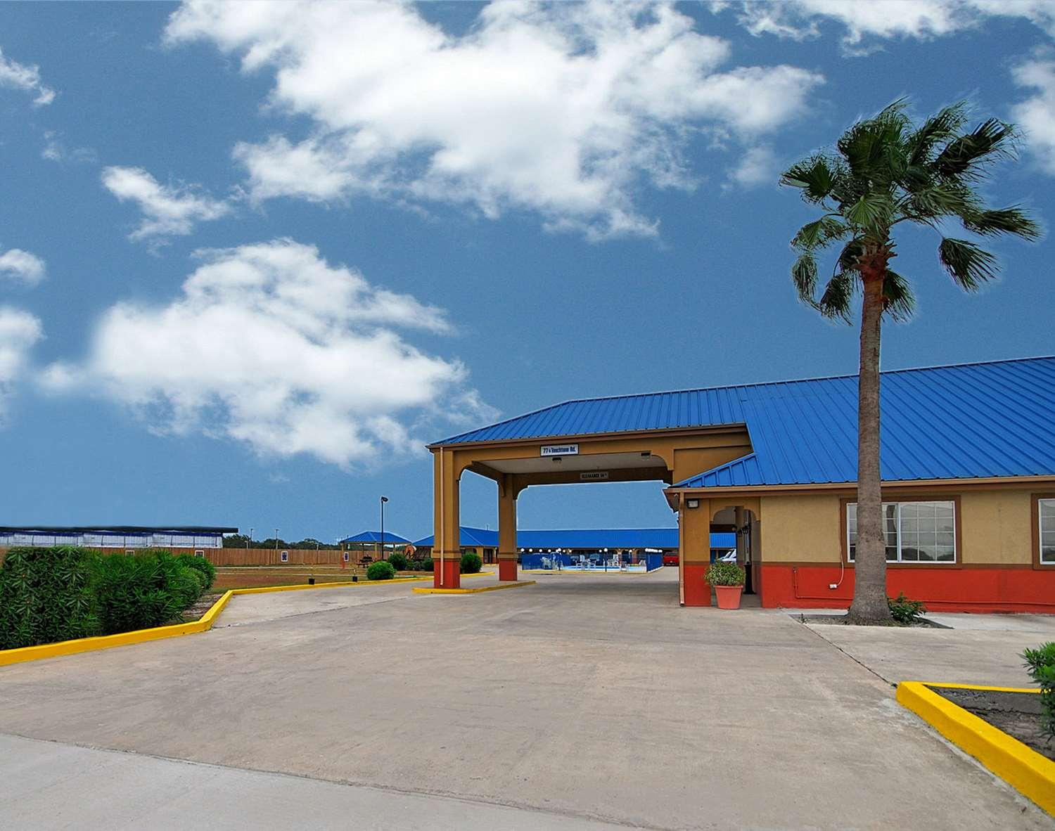 Americas Best Value Inn Sinton Luaran gambar