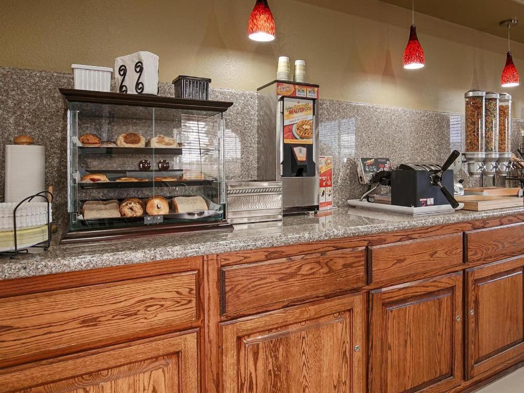 Americas Best Value Inn Sinton Luaran gambar